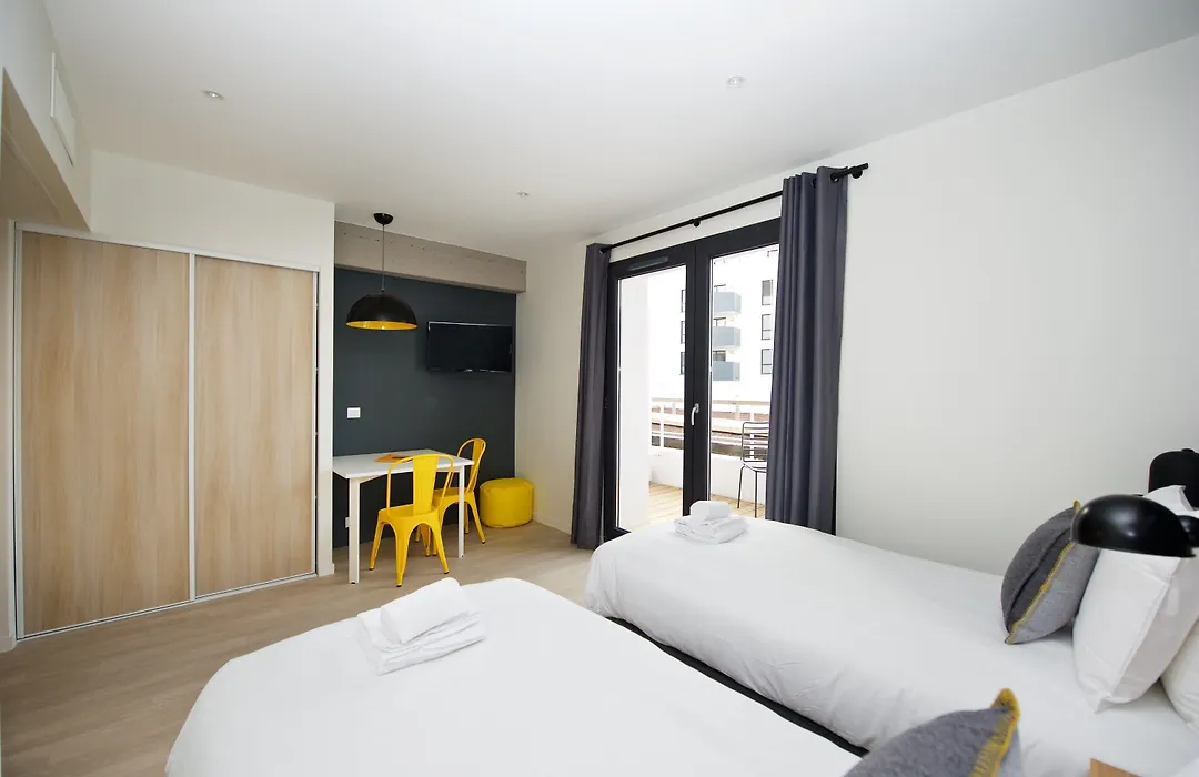 Staycity Aparthotels Lyon Rue Garibaldi-1