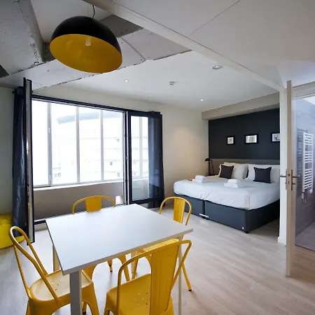 Staycity Aparthotels Lyon Rue Garibaldi-2